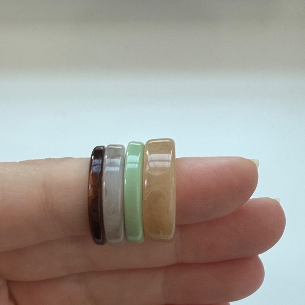 Elegant Multi-Color Rings Set - Picture 2 of 3